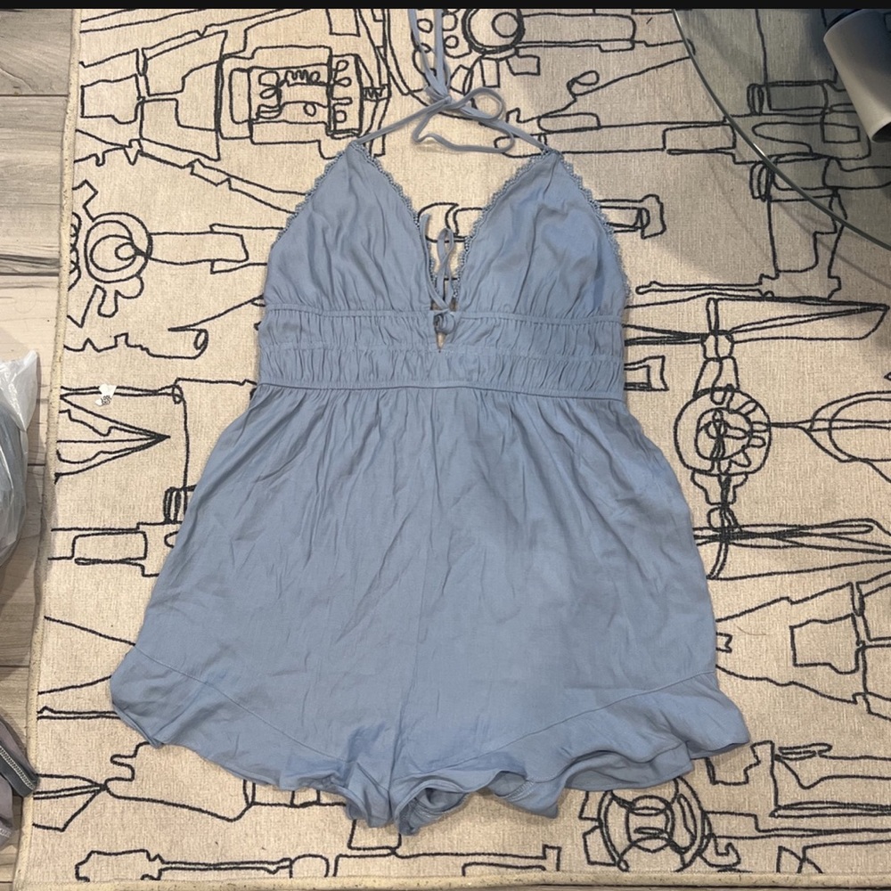 Super cute blue color romper (: